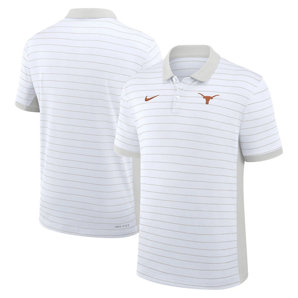 Polo Nike blanc à rayures Victory pour homme, équipe de début saison 2025 des Texas Longhorns