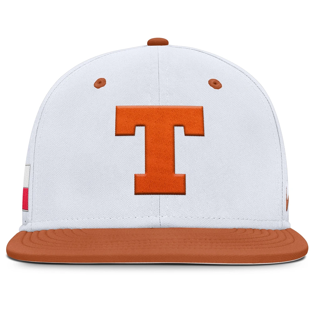 Men's Nike Texas Longhorns On-Field Dugout True Performance Fitted Hat