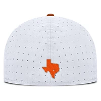 Men's Nike Texas Longhorns On-Field Dugout True Performance Fitted Hat