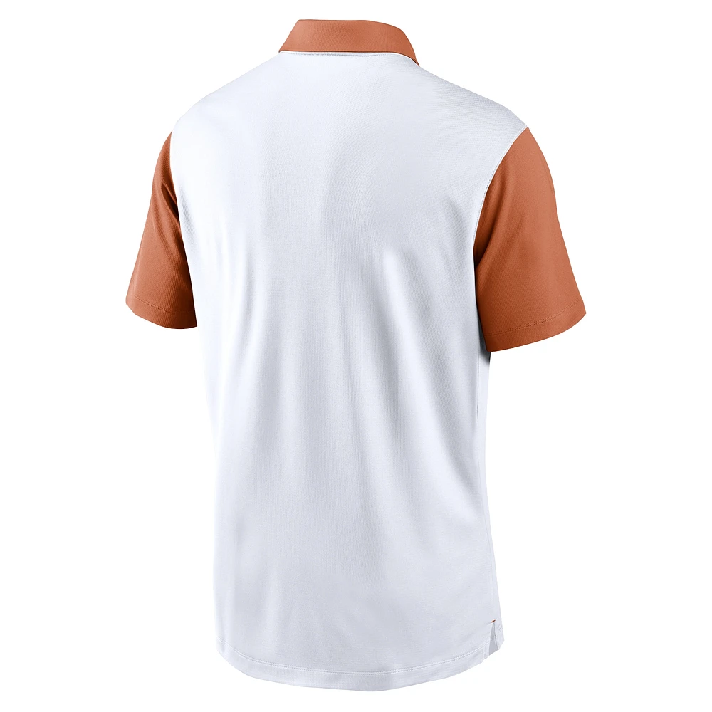 Polo Nike blanc Texas Longhorns Primetime Campus Vapor Performance pour homme