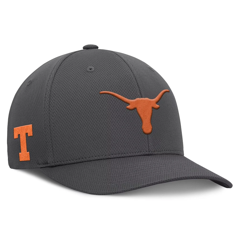 Men's Top of the World  Charcoal Texas Longhorns Reflex Logo Flex Hat