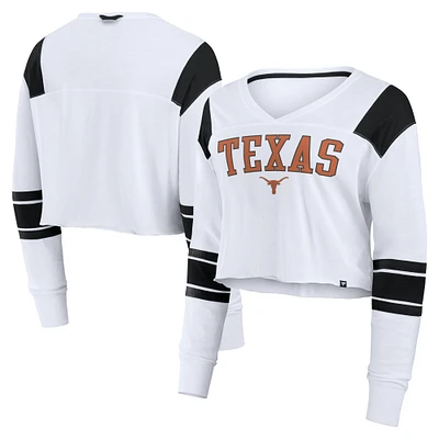 Haut court à manches longues et col en V pour femme Fanatics White Texas Longhorns Training Camp