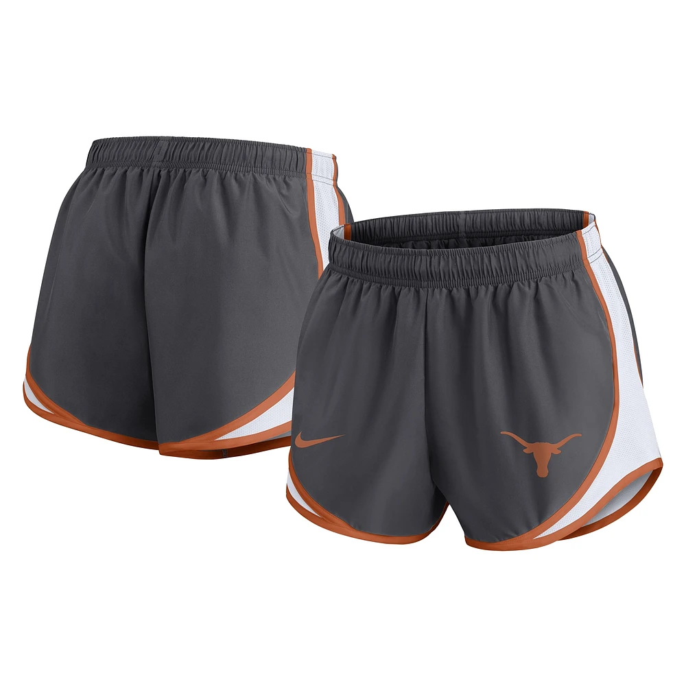 Short de performance Nike Spring Break Tempo pour femme, charbon bois, Texas Longhorns