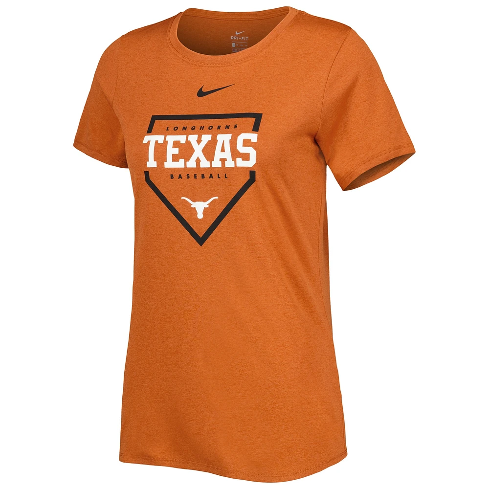 T-shirt Nike Texas Orange Longhorns Baseball Home Plate Performance pour femme