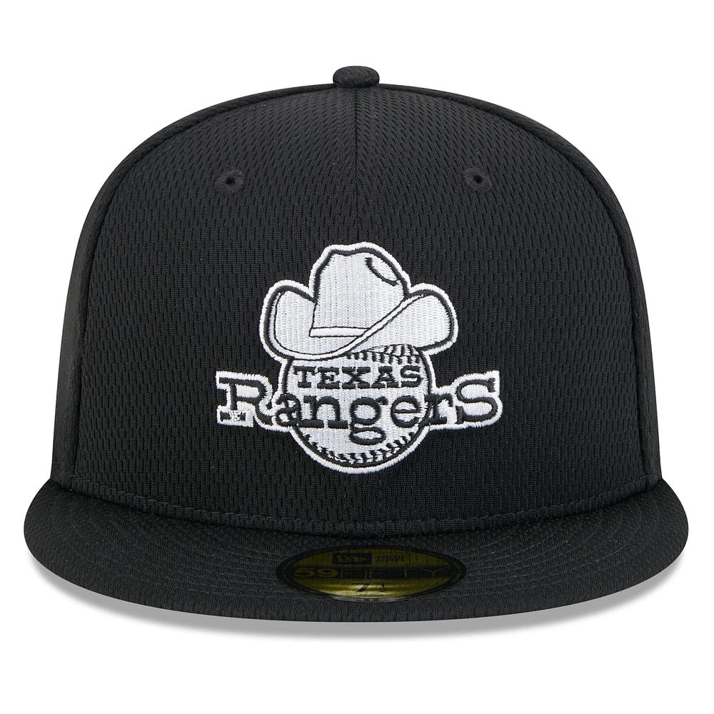 Men's New Era Black Texas Rangers 2025 MLB Clubhouse 59FIFTY Fitted Hat