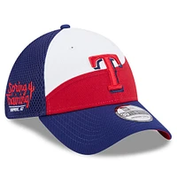 Casquette d'entraînement de printemps 39THIRTY Flex pour homme New Era rouge/bleu royal Texas Rangers 2025