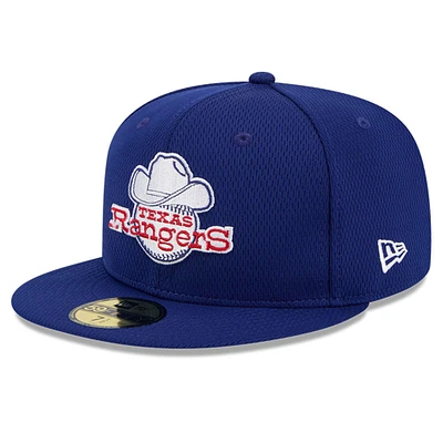Casquette ajustée MLB Clubhouse 59FIFTY 2025 Royal Texas Rangers de New Era pour homme