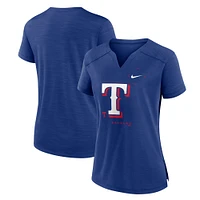 T-shirt Nike Royal Texas Rangers Pure Pride Boxy Performance à col cranté pour femme