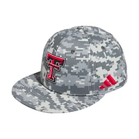 Casquette de baseball ajustée Adidas Camo Texas Tech Red Raiders On-Field pour homme