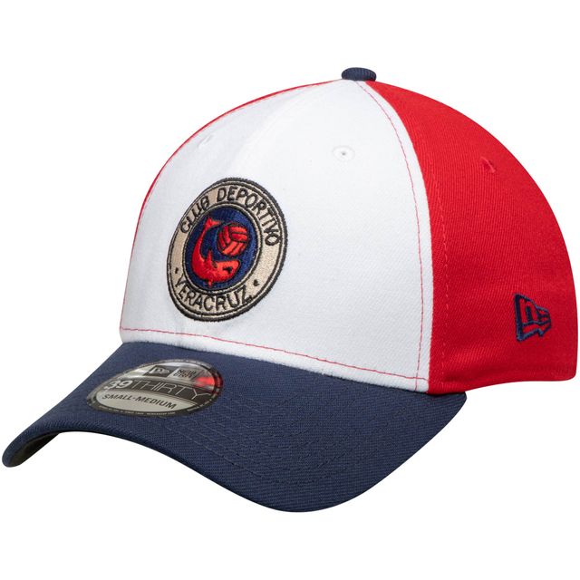 New Era Men's New Era White Tiburones Rojos de la Veracruz Team 39THIRTY  Flex Hat | Village Green Shopping Centre