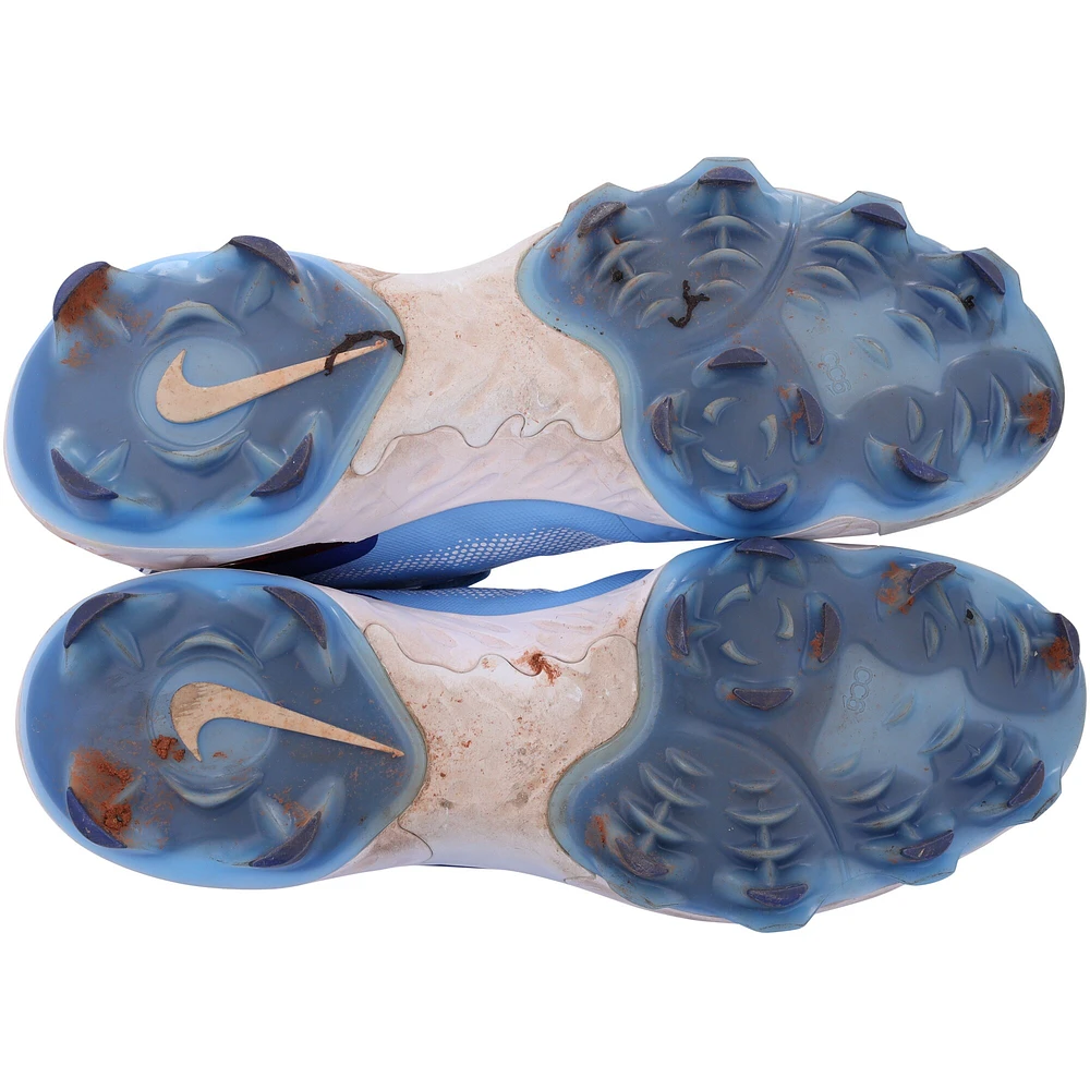 Chaussures à crampons Nike bleu clair autographiées par George Springer des Blue Jays de Toronto pour la saison 2023 de la MLB - RG13309551-52