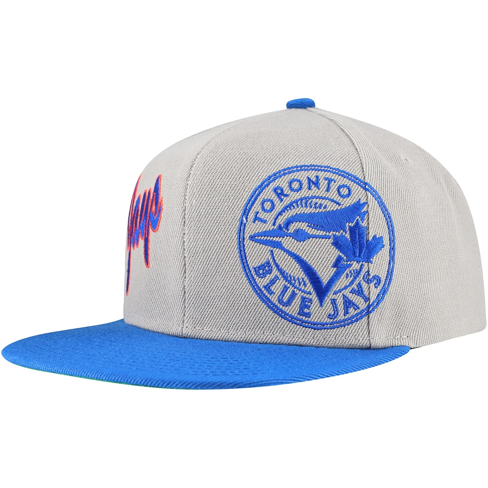 Men's Mitchell & Ness Gray Toronto Blue Jays Knock Out Panel Snapback Hat