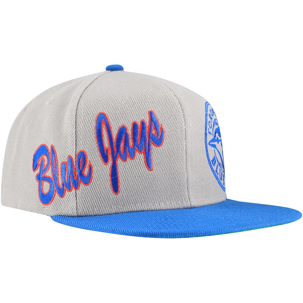 Men's Mitchell & Ness Gray Toronto Blue Jays Knock Out Panel Snapback Hat