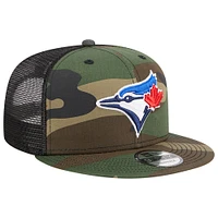 Casquette New Era Camo Toronto Blue Jays Woodland Camo Trucker 9FIFTY Snapback pour homme