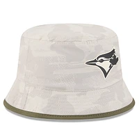 Bob beige clair New Era pour homme, Journée des forces armées 2025 des Blue Jays de Toronto