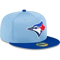 Casquette ajustée 59FIFTY pour hommes, bleu poudre, Toronto Blue Jays 2024, entraînement au bâton sur le terrain, New Era