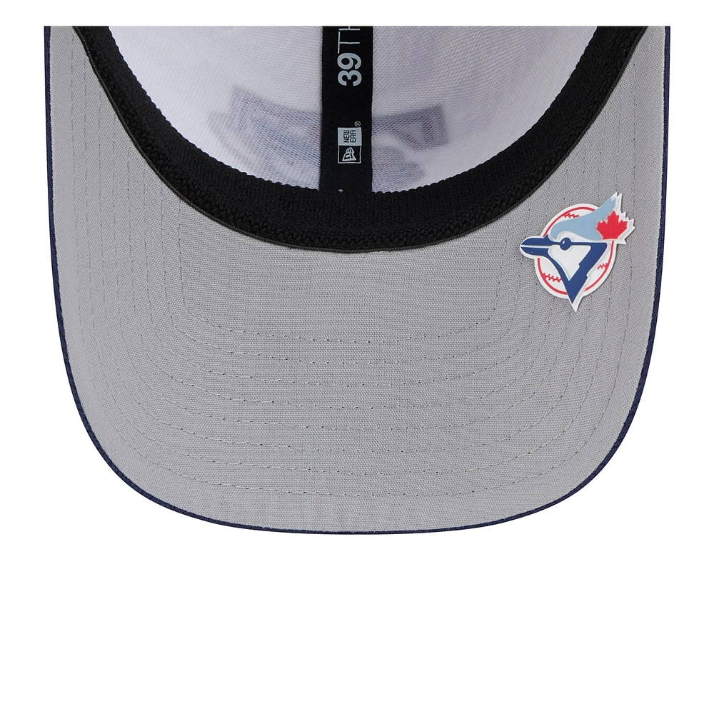 Men's New Era White/Navy Toronto Blue Jays 2025 MLB Clubhouse 39THIRTY Flex Hat