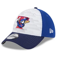 Men's New Era White/Navy Toronto Blue Jays 2025 MLB Clubhouse 39THIRTY Flex Hat