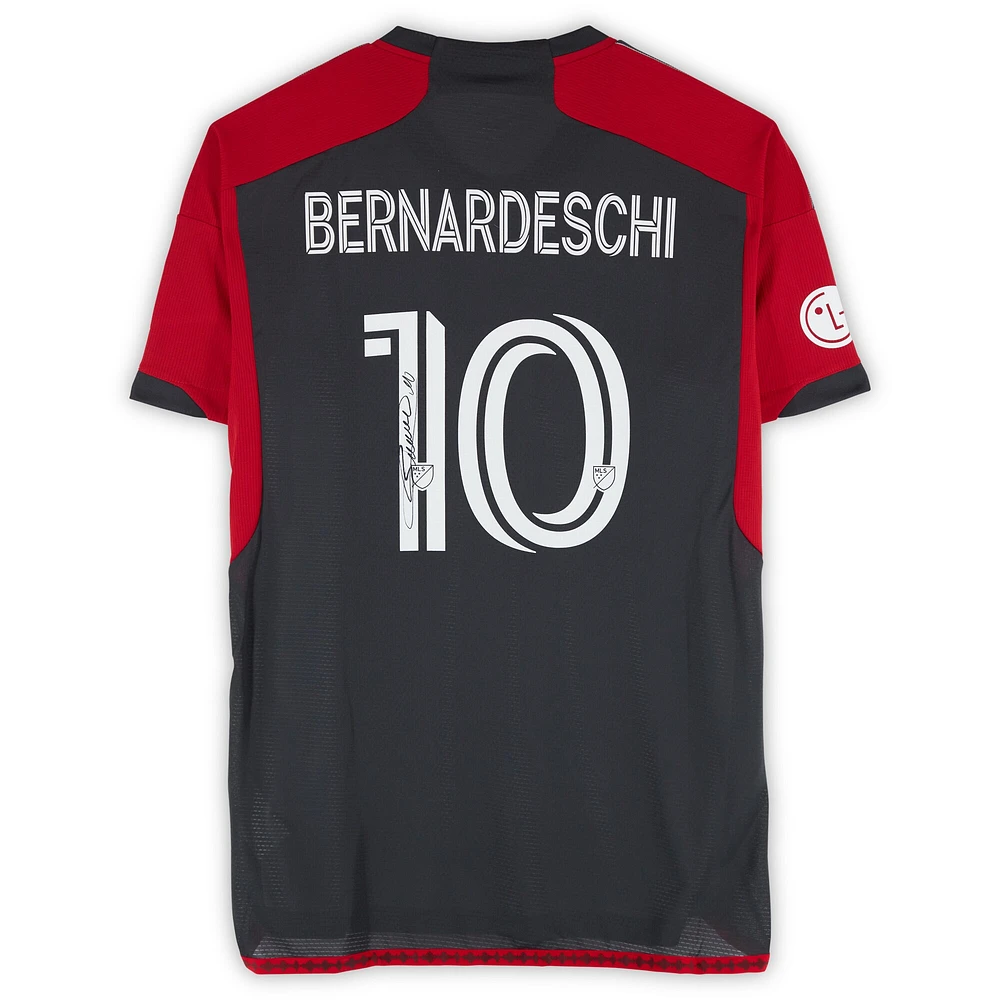 Maillot adidas noir numéro 10 dédicacé par Federico Bernardeschi du Toronto FC lors de la saison 2024 de la MLS - Taille L