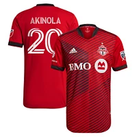 Homme adidas Ayo Akinola Rouge Toronto FC 2021 A41 - Maillot de joueur authentique