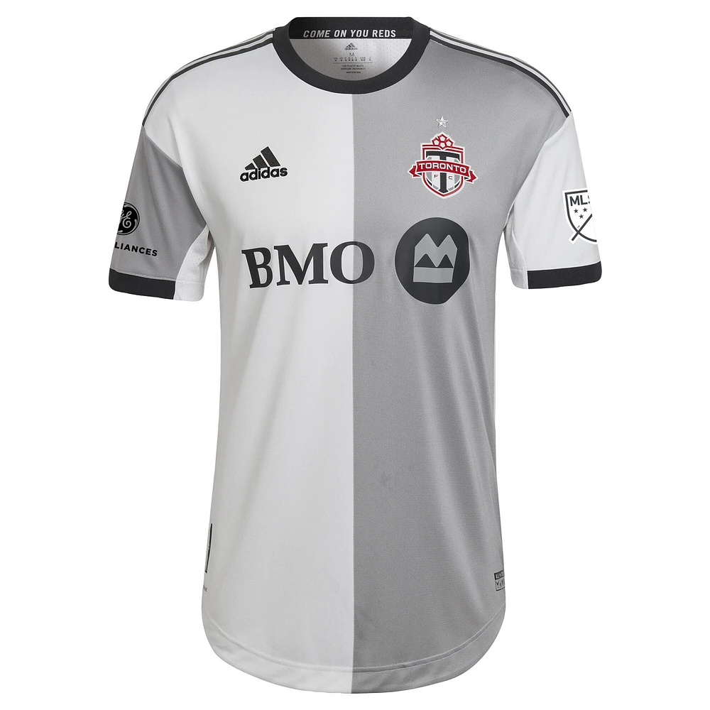 Adidas Lorenzo Insigne pour homme Blanc/Gris Toronto FC 2022 Secondaire