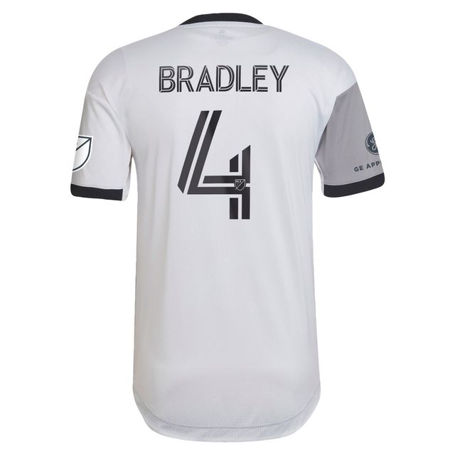 Adidas Michael Bradley Blanc Toronto FC - 2022 Community Kit Authentique Joueur Maillot