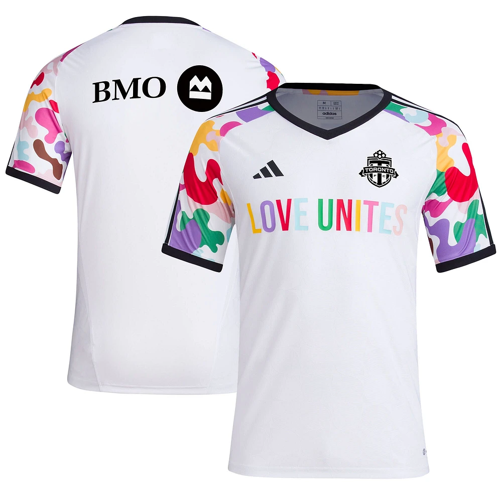 Haut d'avant-match adidas Toronto FC 2023 Pride pour homme, blanc