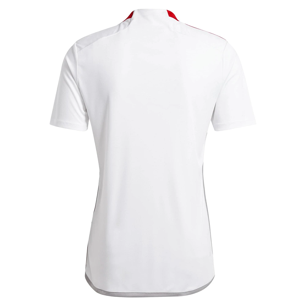 Maillot adidas Toronto FC 2024 GTA Kit Replica pour homme, blanc