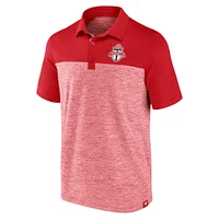 Polo rouge à teinture par espacement avec pochette Toronto FC de marque Fanatics pour hommes