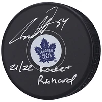 Rondelle de hockey autographiée par Auston Matthews des Maple Leafs de Toronto avec l'inscription « 21/22 Rocket Richard »