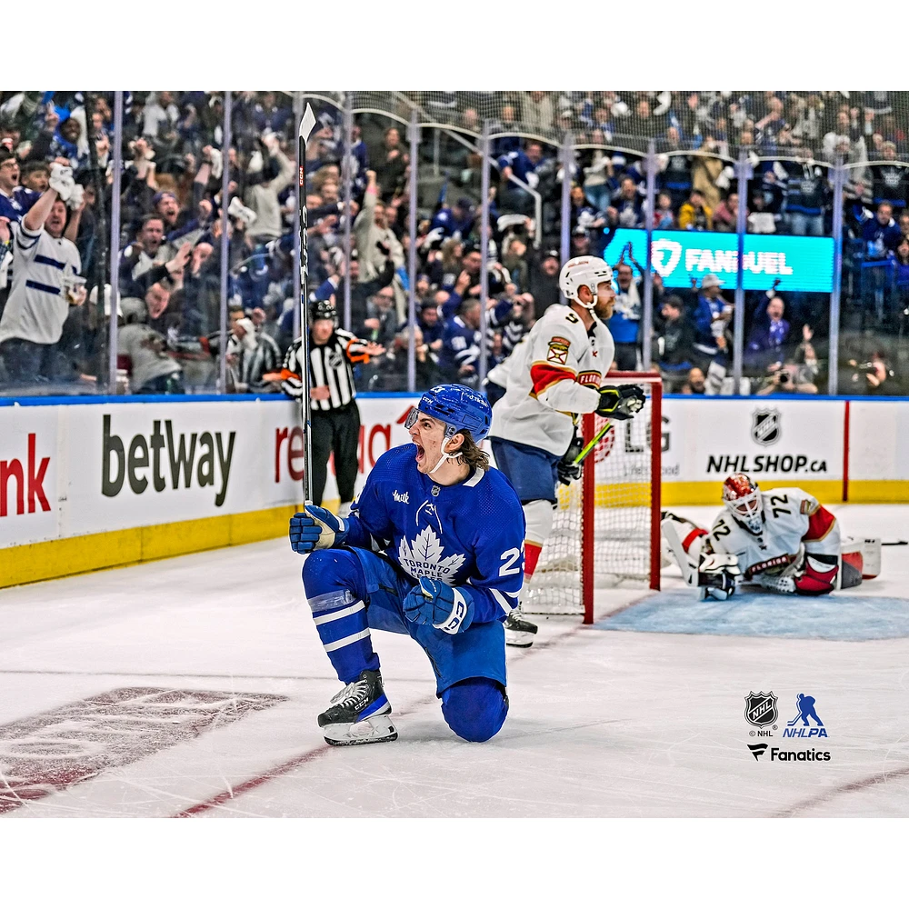 Photographie non signée de Matthew Knies, célébration du premier but la LNH des Maple Leafs Toronto