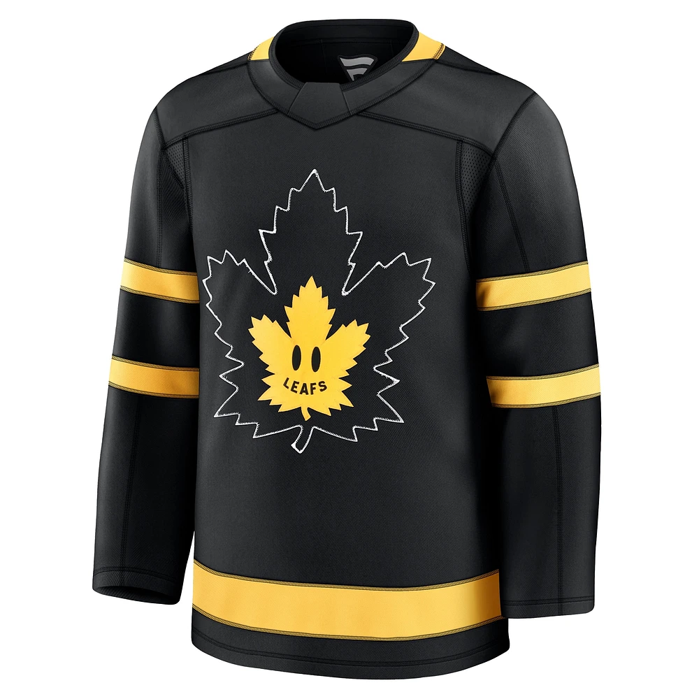 Maillot de capitaine alternatif noir Auston Matthews des Maple Leafs Toronto pour hommes Fanatics