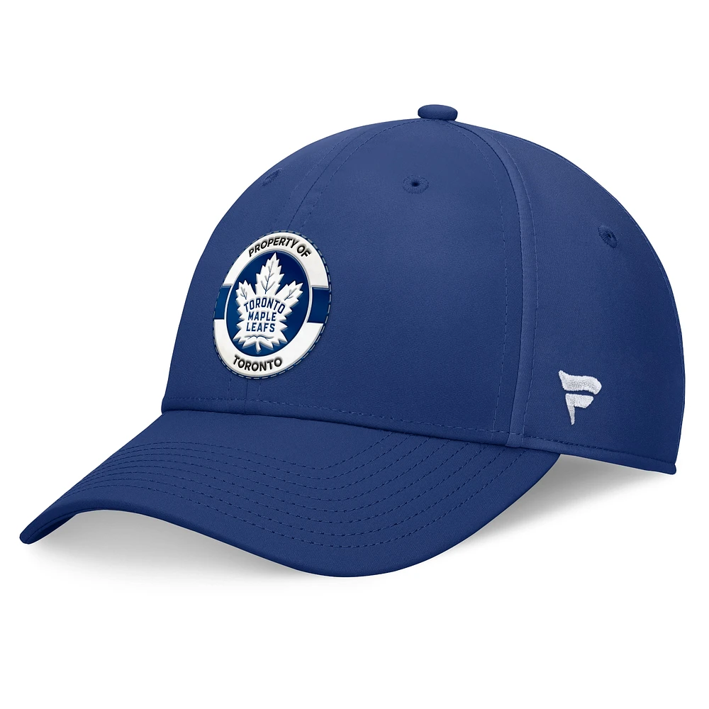 Casquette flexible bleue authentique pour le camp d'entraînement professionnel des Maple Leafs de Toronto Fanatics hommes