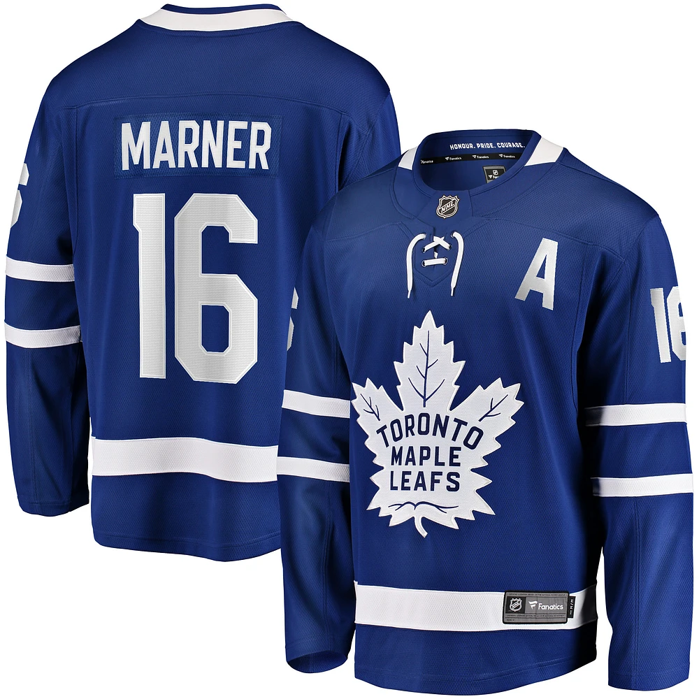 Fanatics pour hommes Mitch Marner, bleu, écusson de capitaine suppléant des Maple Leafs Toronto, joueur échappé à domicile - Maillot