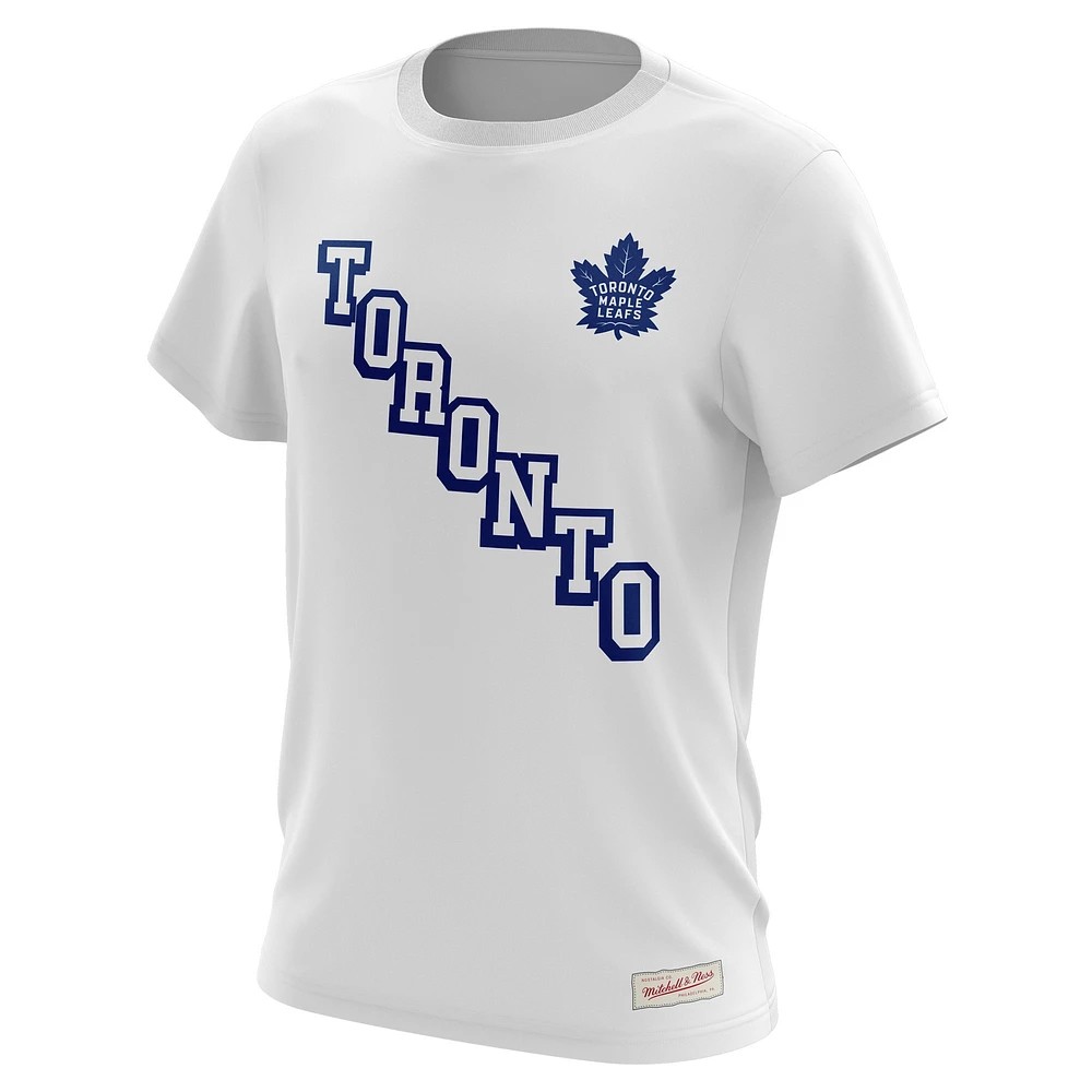 T-shirt blanc à lettres superposées Mitchell & Ness pour homme, motif Maple Leafs de Toronto
