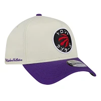 Casquette ajustable New Era 9FORTY Hyperfly A-Frame crème Toronto Raptors pour homme