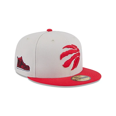 Baskets à patch latéral vintage Victory Grove Stone Toronto Raptors New Era pour homme avec casquette ajustée 59FIFTY