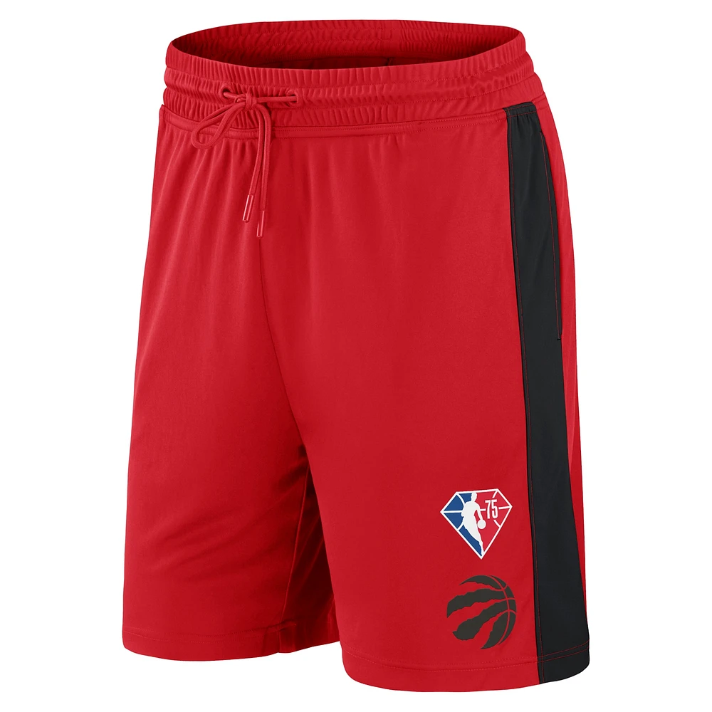 Short d'entraînement de performance du centre-ville 75e anniversaire des Raptors Toronto Fanatics rouge pour hommes