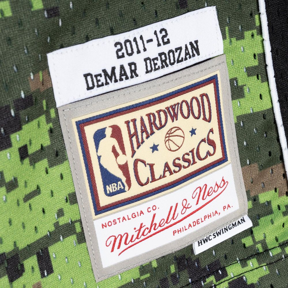 MITCHELL & NESS NBA HARDWOOD CLASSIC SWINGMAN TORONTO RAPTORS DEMAR DE -  Stay Fresh