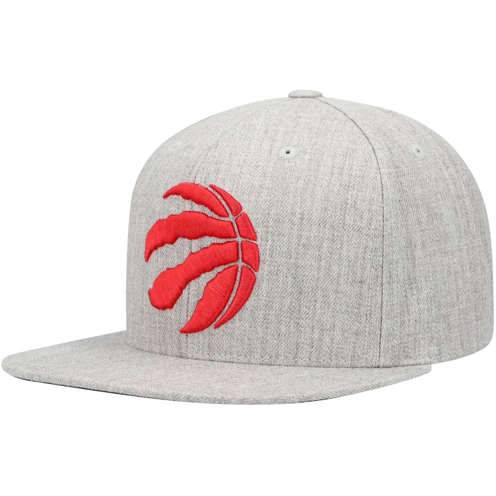 TORONTO RAPTORS ROSES SNAPBACK HAT (BLACK)