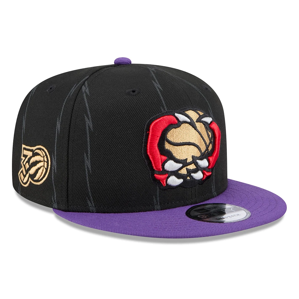 Casquette à visière ajustable 9FIFTY City Edition Toronto Raptors 2024/25 New Era pour homme, noir/violet