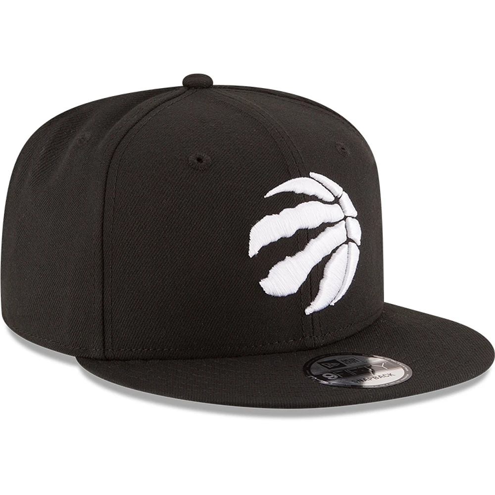 Men's New Era Black Toronto Raptors Black & White Logo 9FIFTY Adjustable Snapback Hat