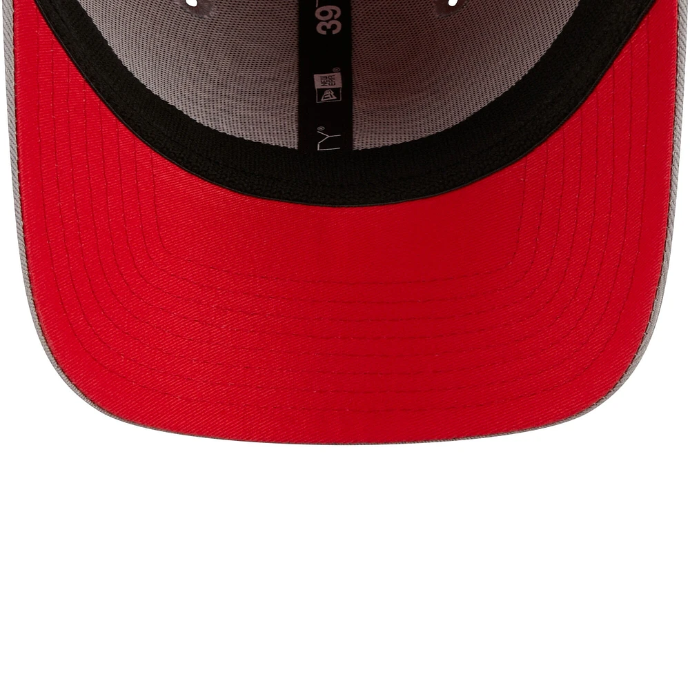 Men's New Era Gray/Red Toronto Raptors Pipe 39THIRTY Flex Hat