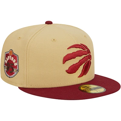 Casquette ajustée bicolore 59FIFTY New Era pour hommes, beige/Cardinal Toronto Raptors