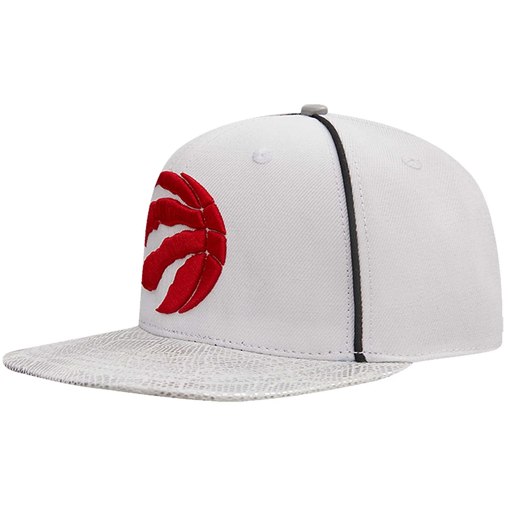 Men's Pro Standard White Toronto Raptors Sneaker Hook Leather Brim Snapback Hat