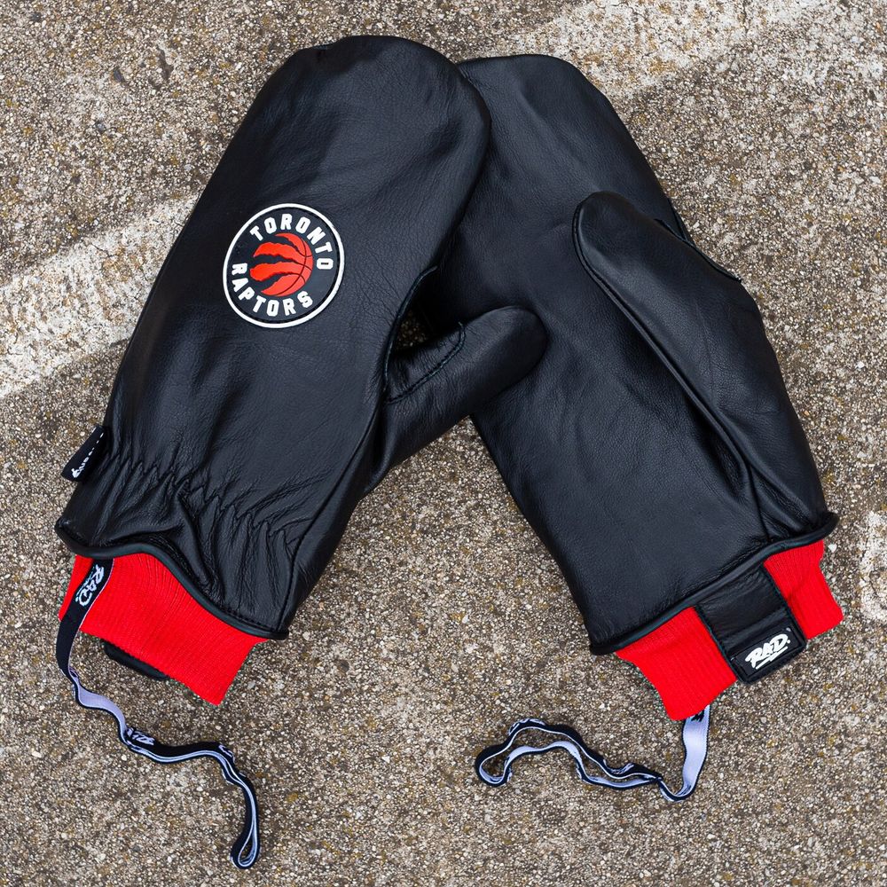 Toronto Raptors Team Snow Mittens