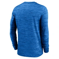 T-shirt Jordan Brand bleu à manches longues pour homme, UCLA Bruins 2025 Sideline Velocity Performance