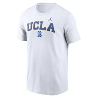 T-shirt Jordan Brand blanc UCLA Bruins Blitz 2-Hit pour hommes