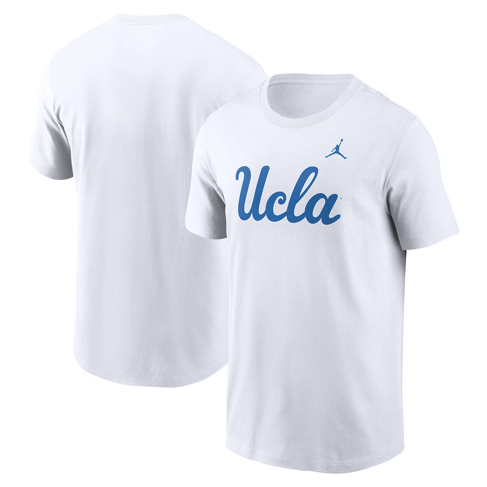 T-shirt Jordan Brand blanc avec logo UCLA Bruins Primetime Evergreen pour homme