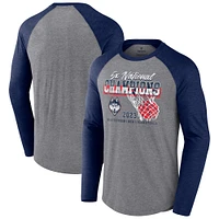 Fanatics Heather Grey UConn Huskies cinq fois champions nationaux de basket-ball masculin la NCAA T-shirt rétro à manches longues tri-mélange